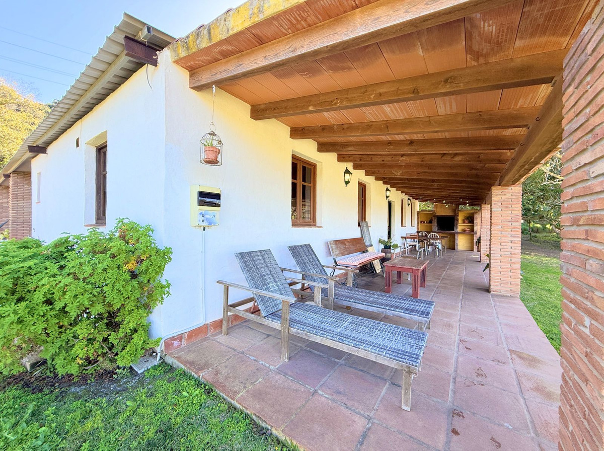 Huis te koop in Casares | 6 slaapkamers H4958020