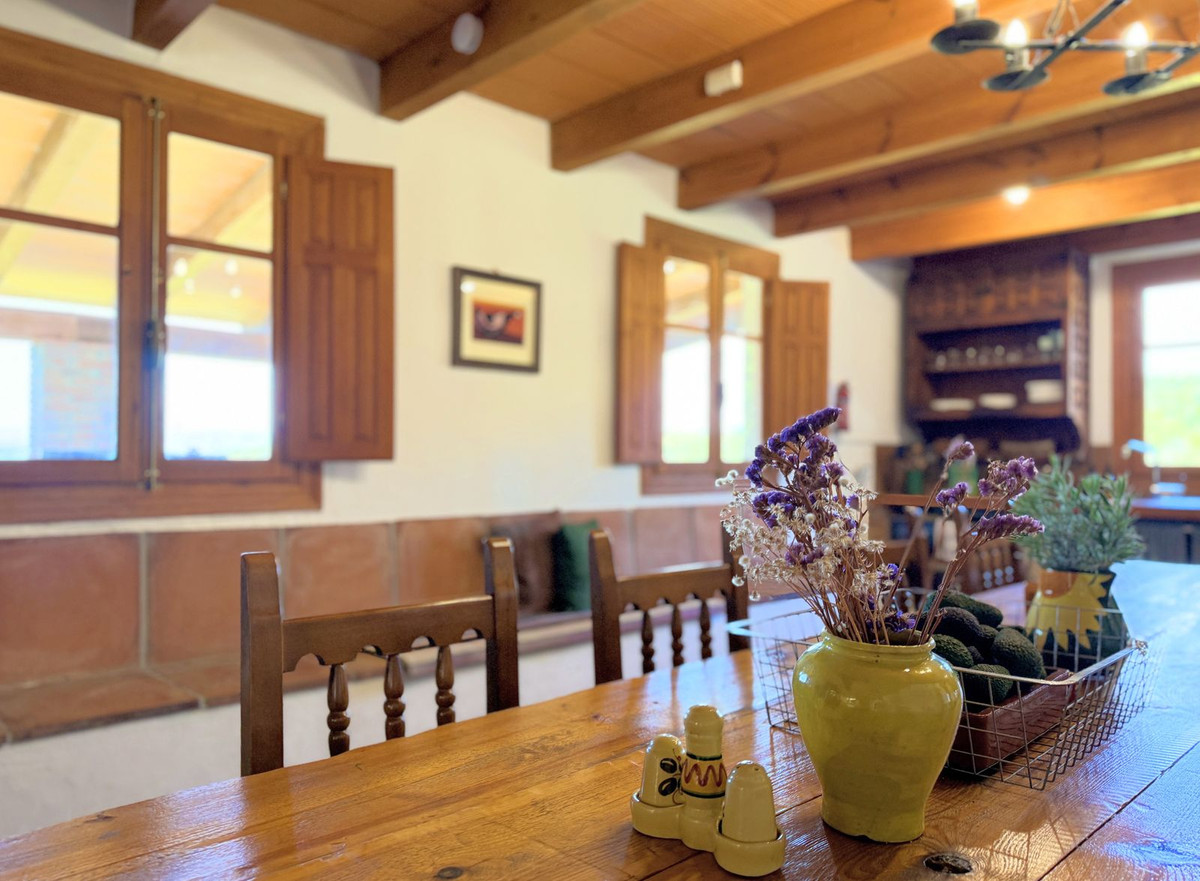 Huis te koop in Casares | 6 slaapkamers H4958020