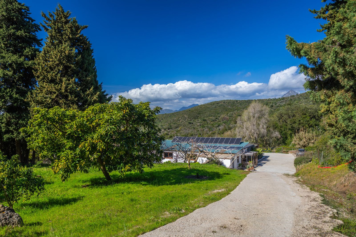 Huis te koop in Casares | 6 slaapkamers H4958020