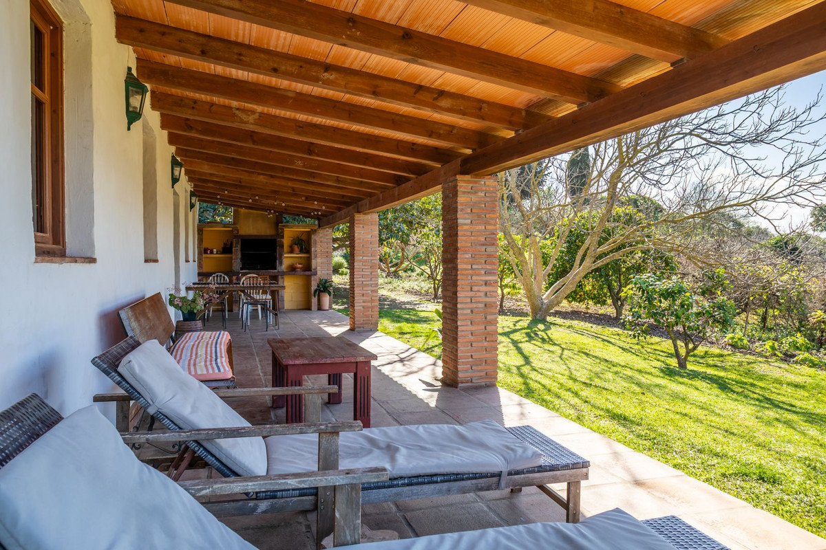 Huis te koop in Casares | 6 slaapkamers H4958020