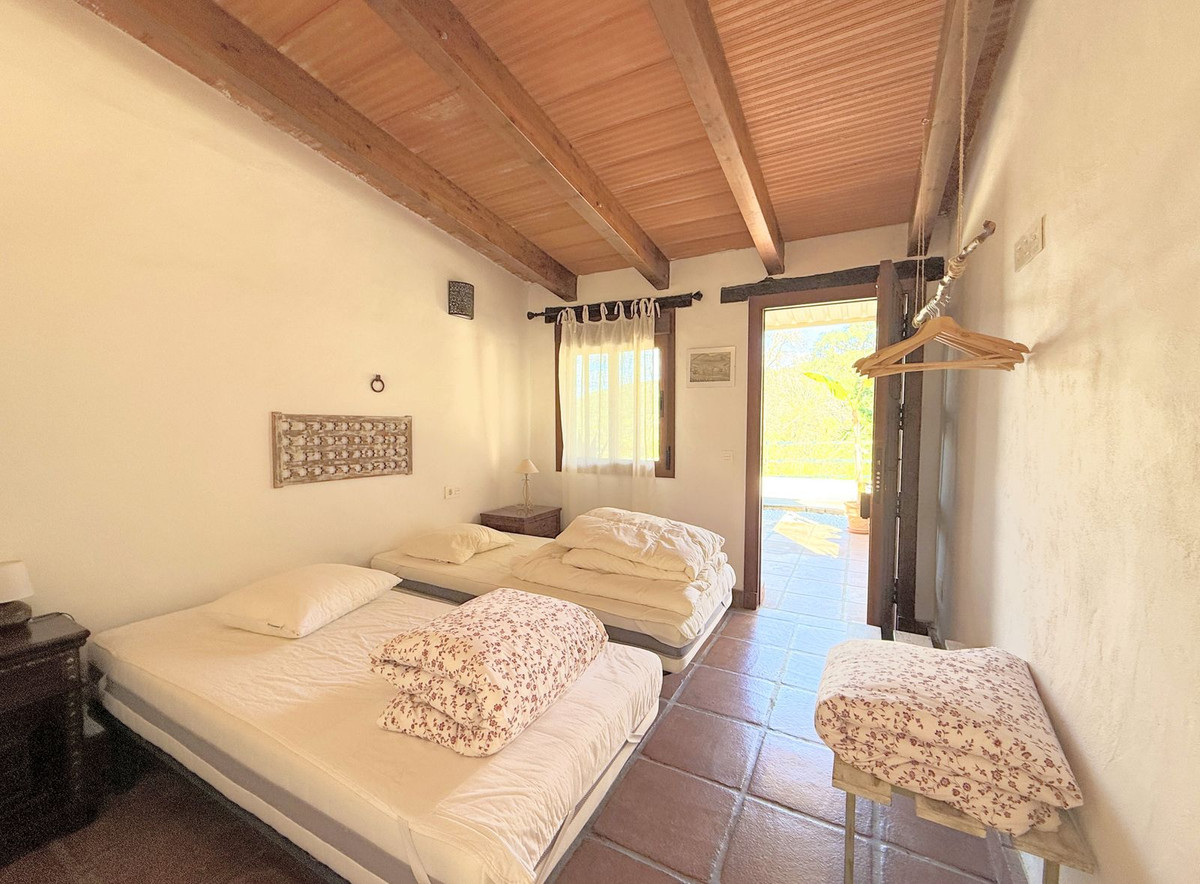 Huis te koop in Casares | 6 slaapkamers H4958020
