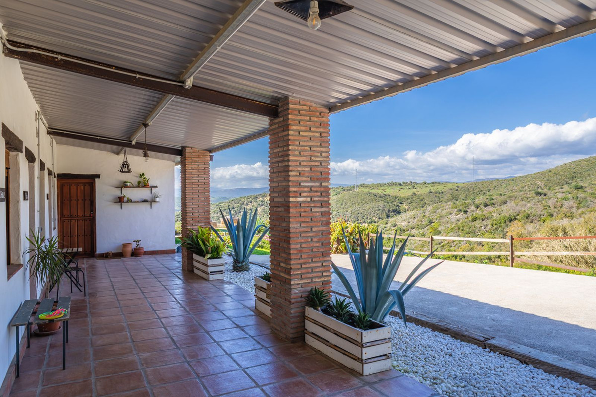 Huis te koop in Casares | 6 slaapkamers H4958020