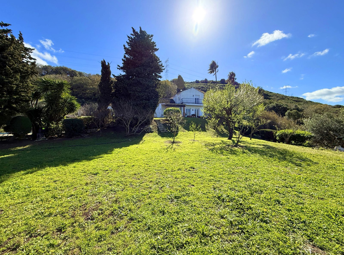 Huis te koop in Casares | 6 slaapkamers H4958020