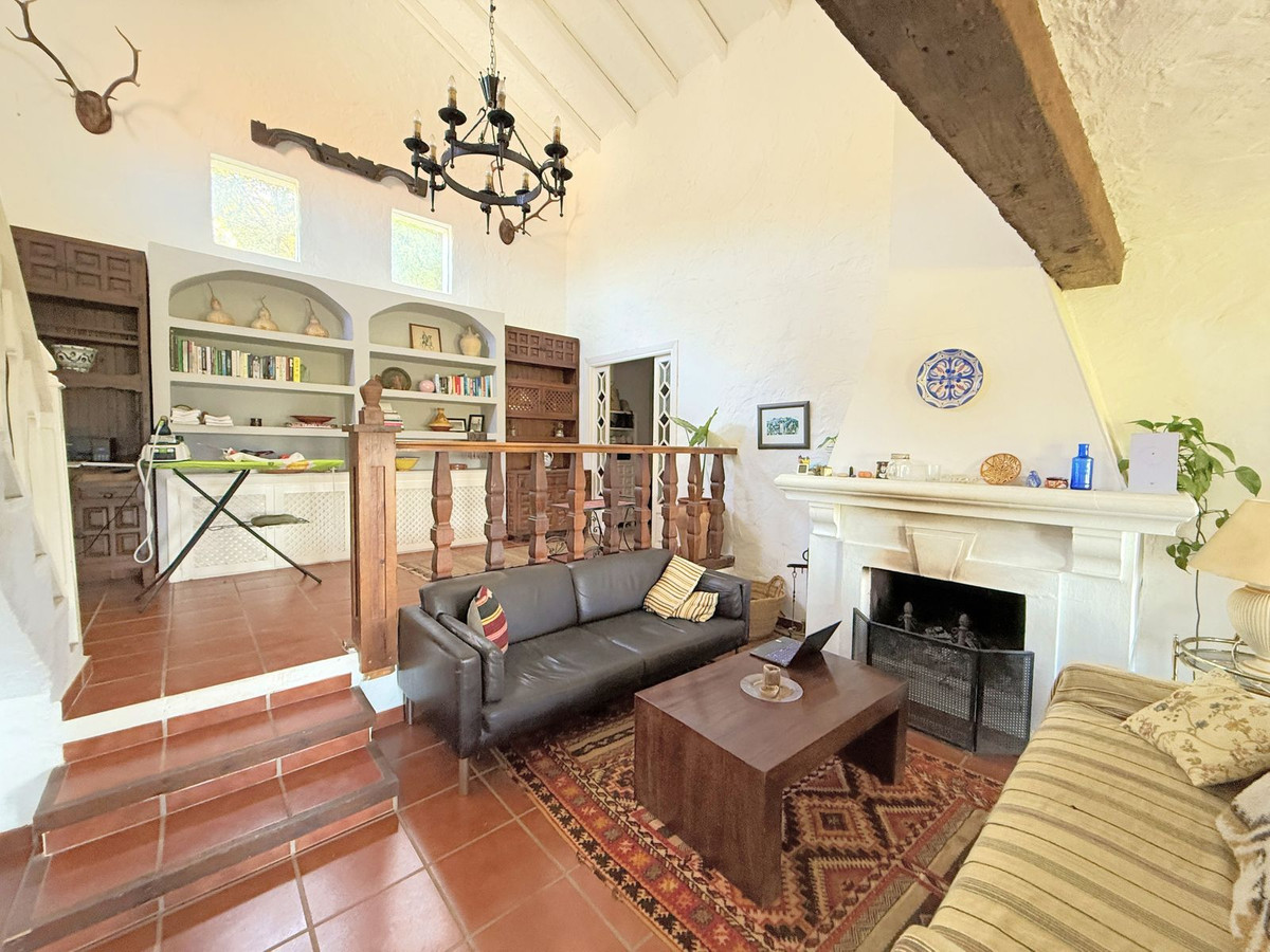 Huis te koop in Casares | 6 slaapkamers H4958020