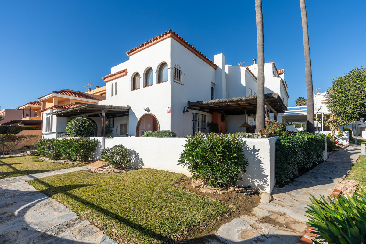 Huis te koop in Casares | 3 slaapkamers H5037166