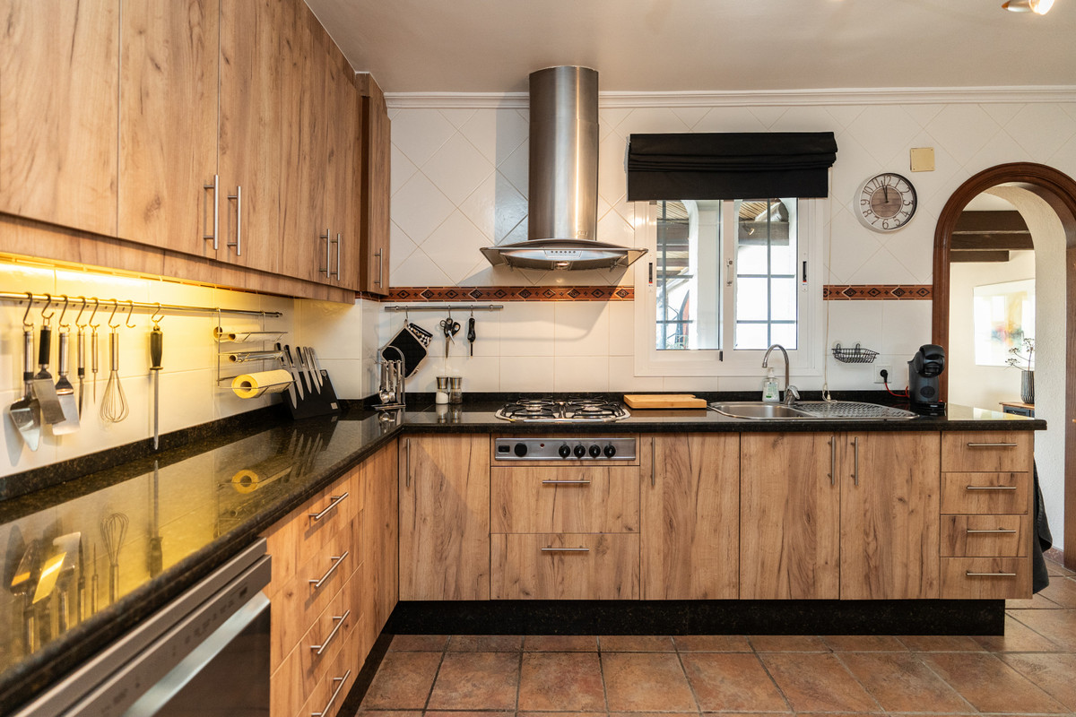 Huis te koop in Casares | 3 slaapkamers H5037166