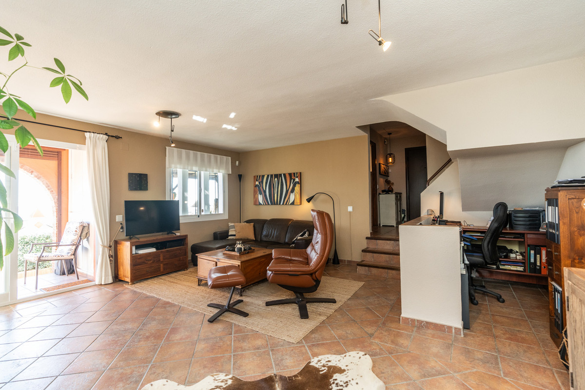 Huis te koop in Casares | 3 slaapkamers H5037166