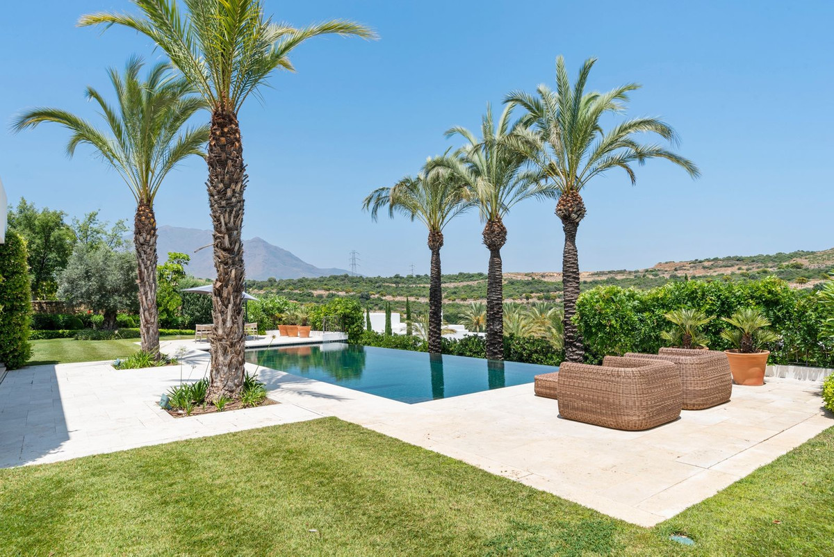 Huis te koop in Casares | 5 slaapkamers H5076856