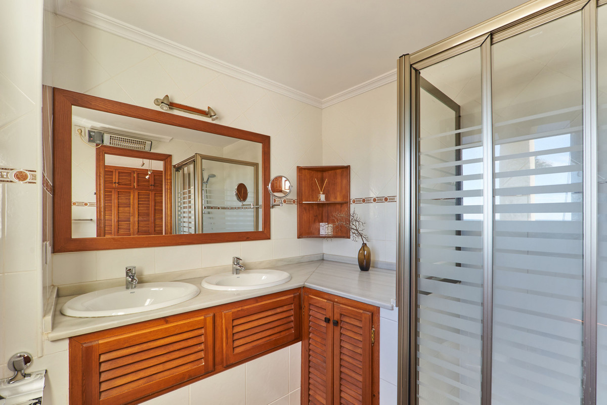 Huis te koop in Casares | 3 slaapkamers H5106277