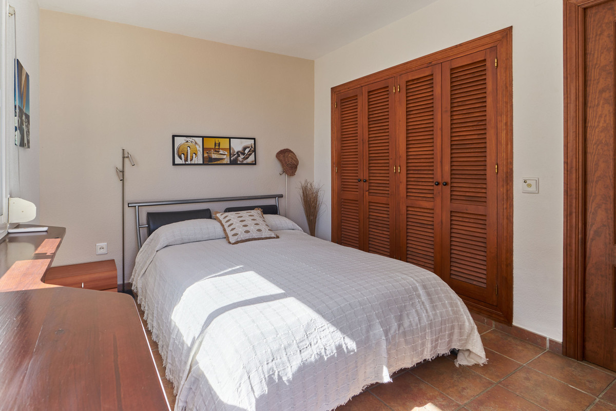 Huis te koop in Casares | 3 slaapkamers H5106277