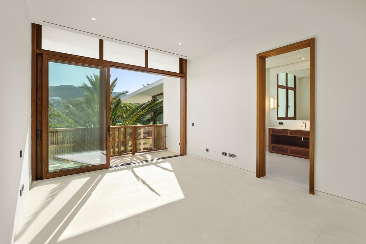 Detached Villa for sale in Casares | 6 bedrooms H5130049