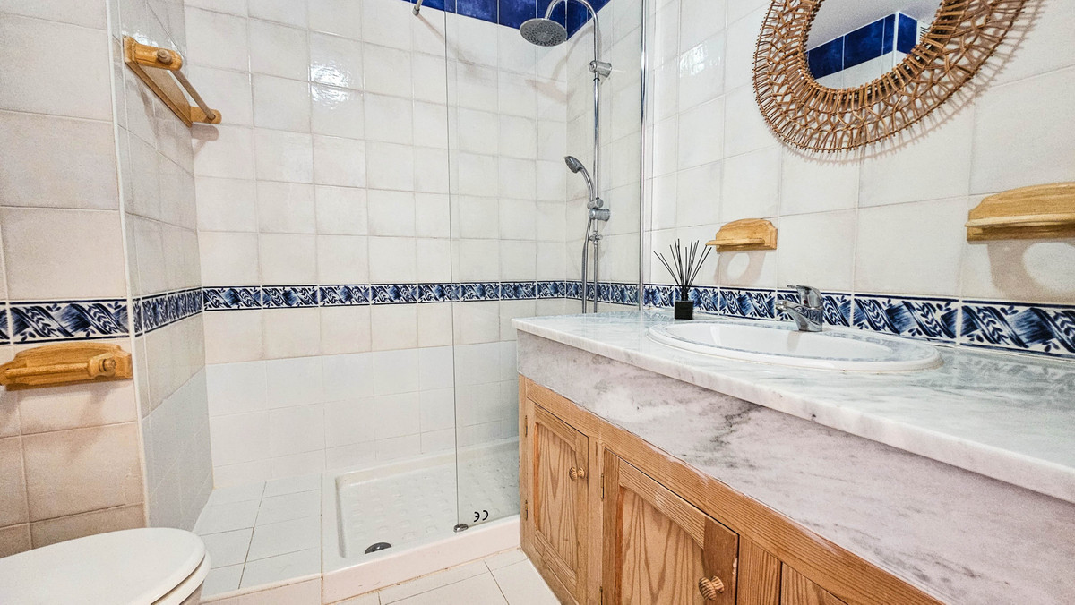 Huis te koop in Casares | 3 slaapkamers H5139130