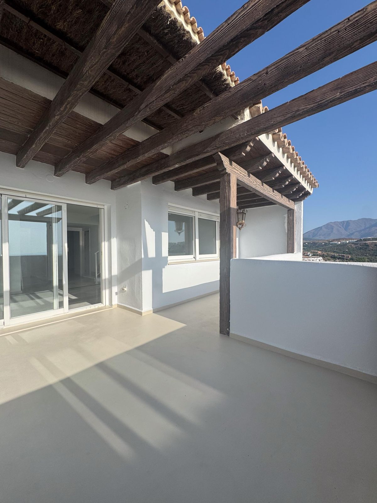 Penthouse Duplex te koop in Casares | 4 slaapkamers H5141815