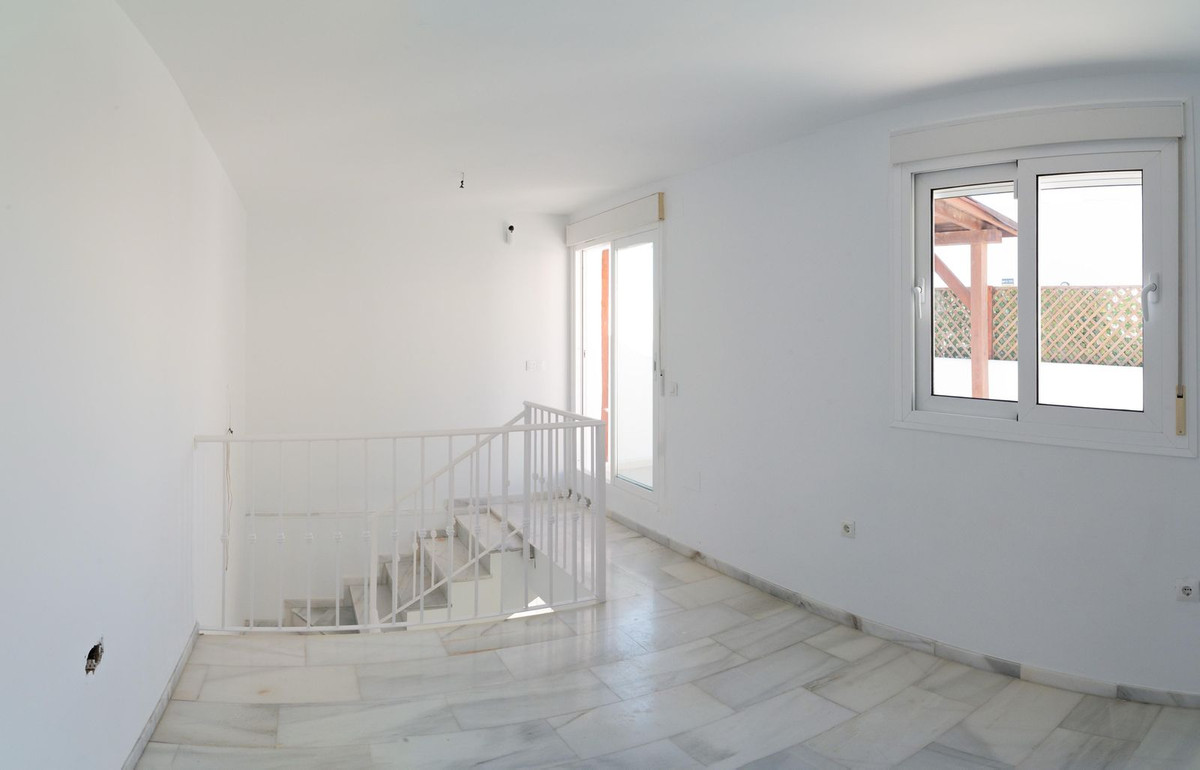 Penthouse Duplex te koop in Casares | 4 slaapkamers H5141815