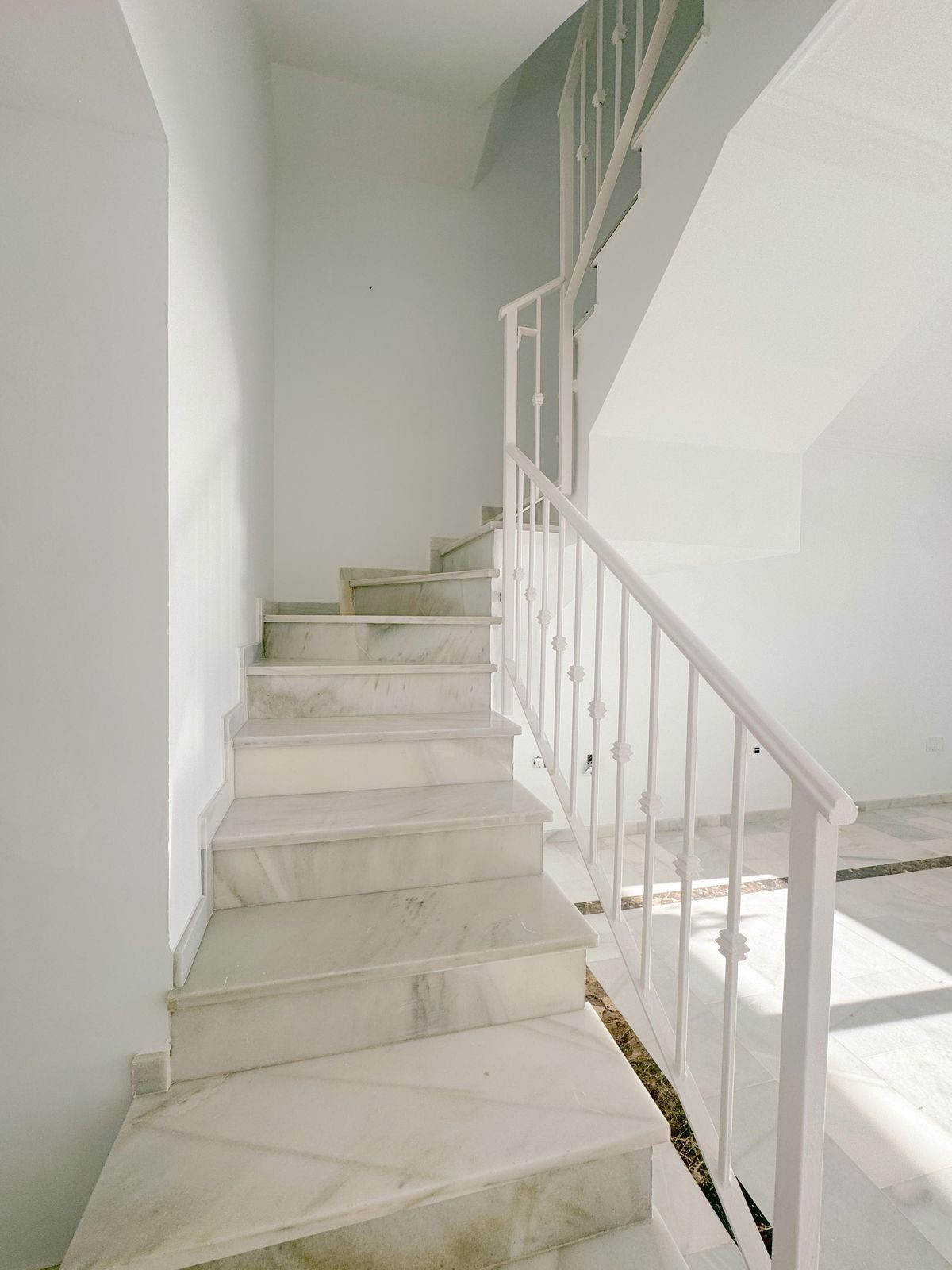 Penthouse Duplex te koop in Casares | 4 slaapkamers H5141815
