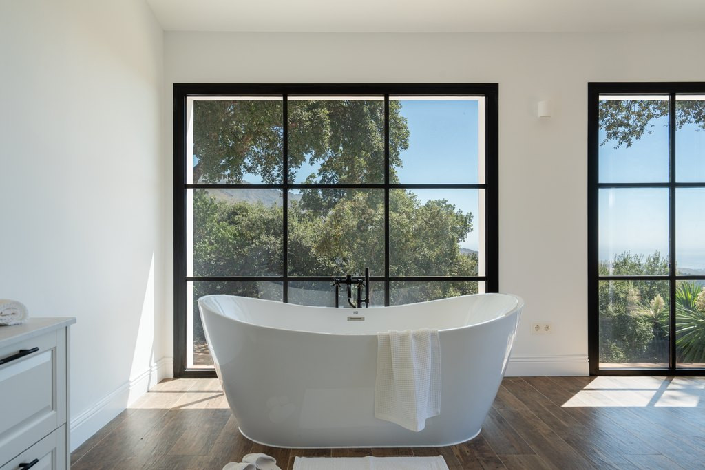 Finca - Cortijo te koop in Casares | 5 slaapkamers H5159779