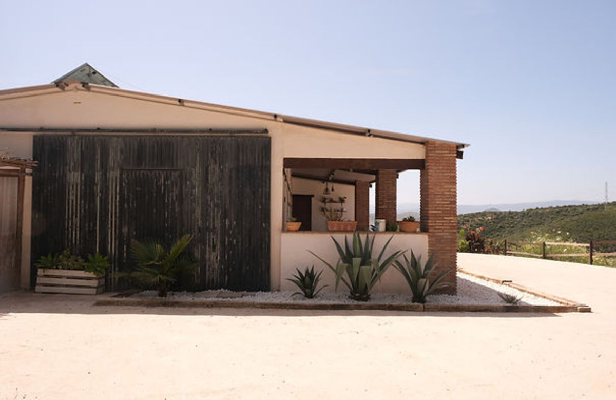 Property main view 34