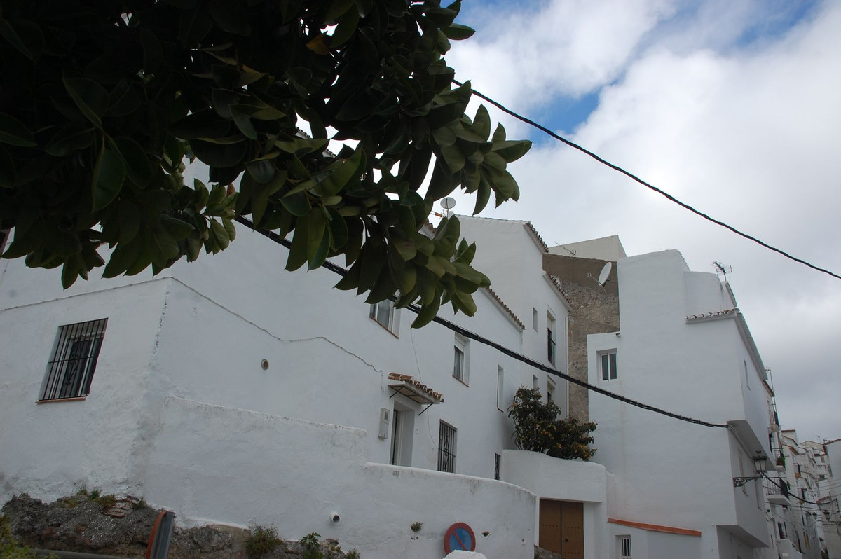 Property main view 37