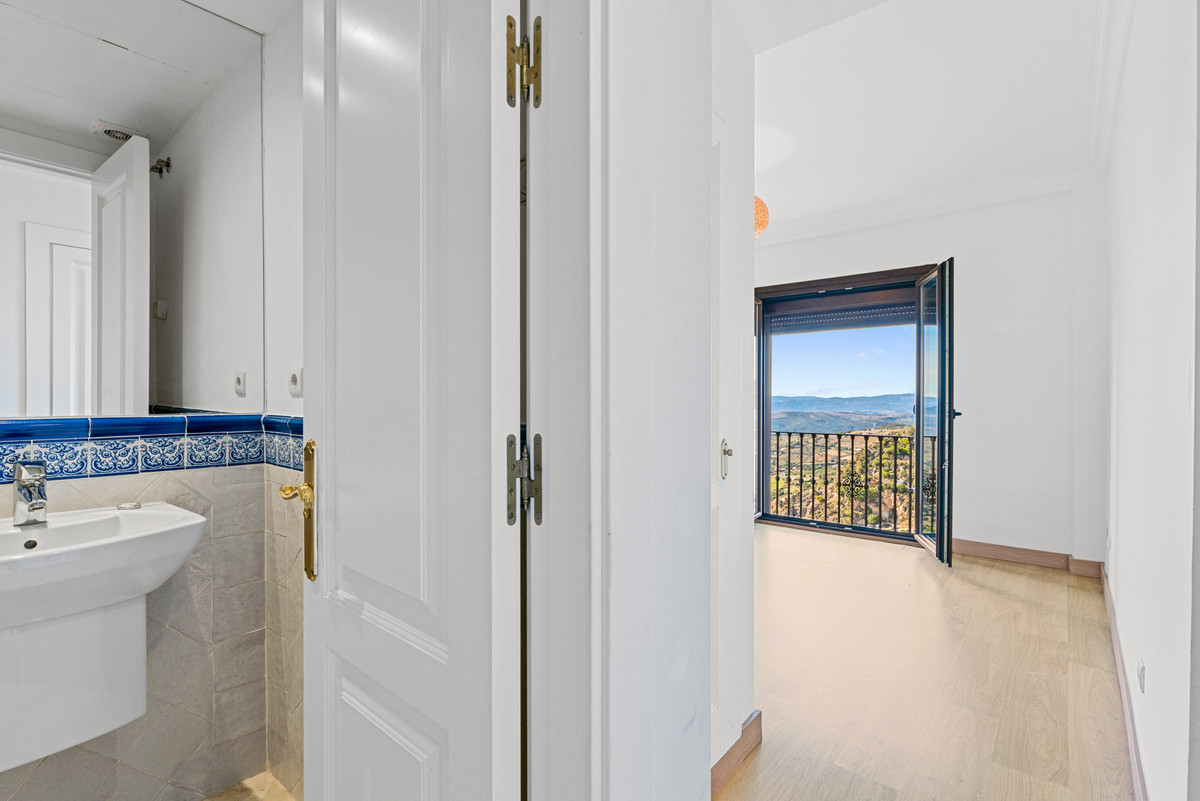 Property main view 23