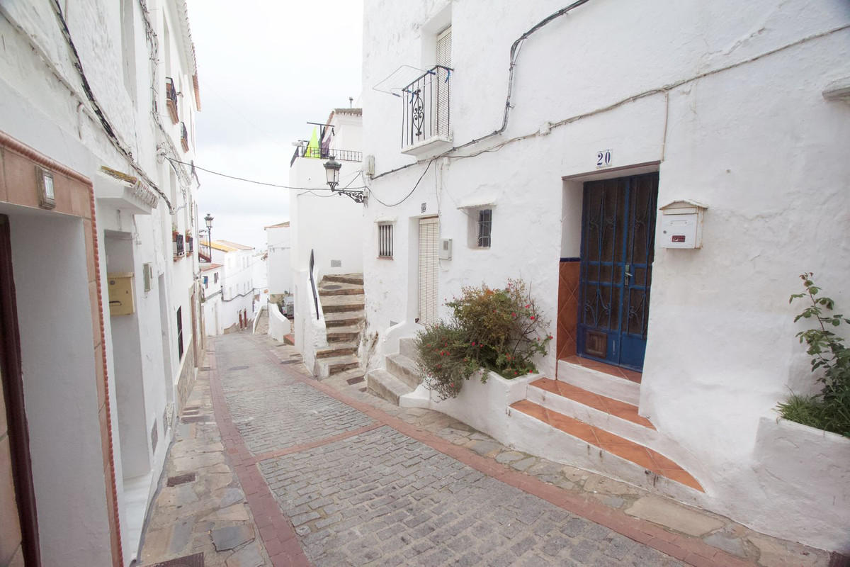 Property main view 30