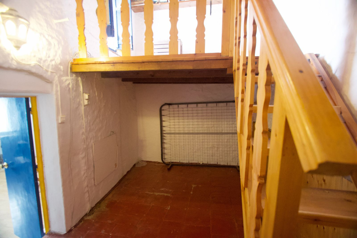 Property main view 33