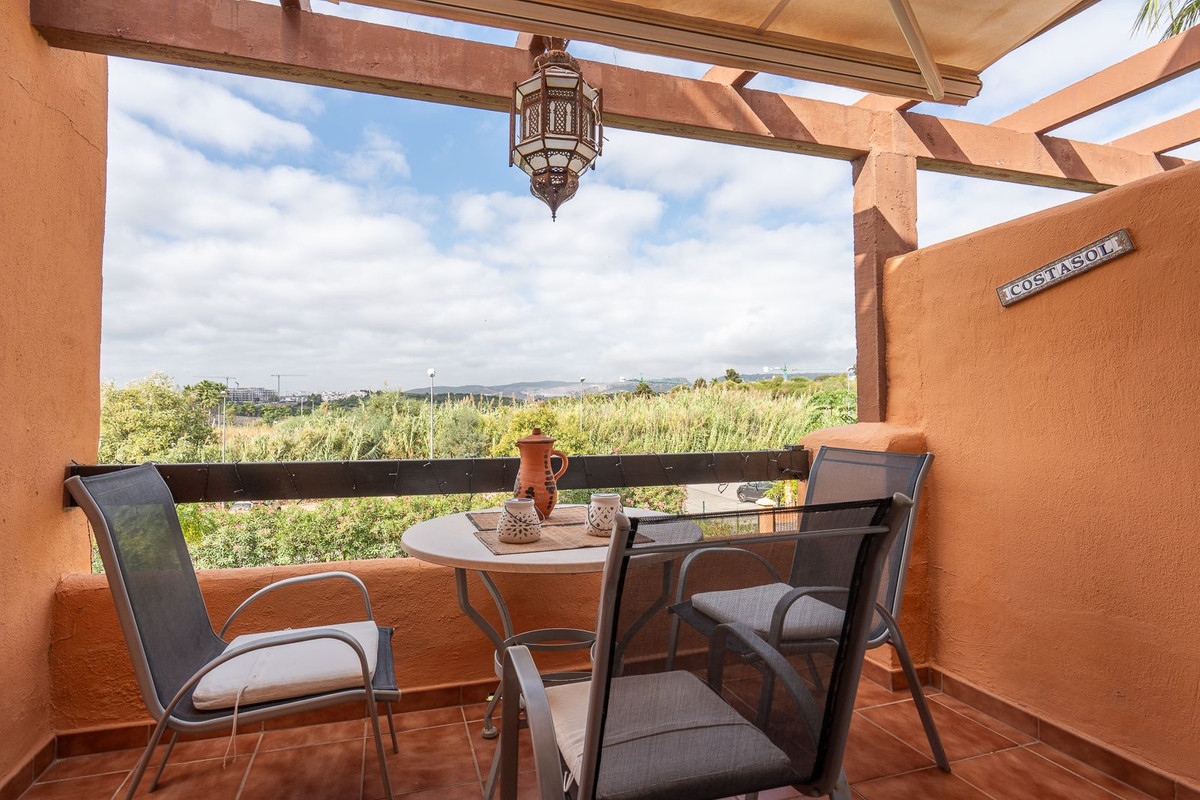Penthouse te koop in Casares | 2 slaapkamers H5264215