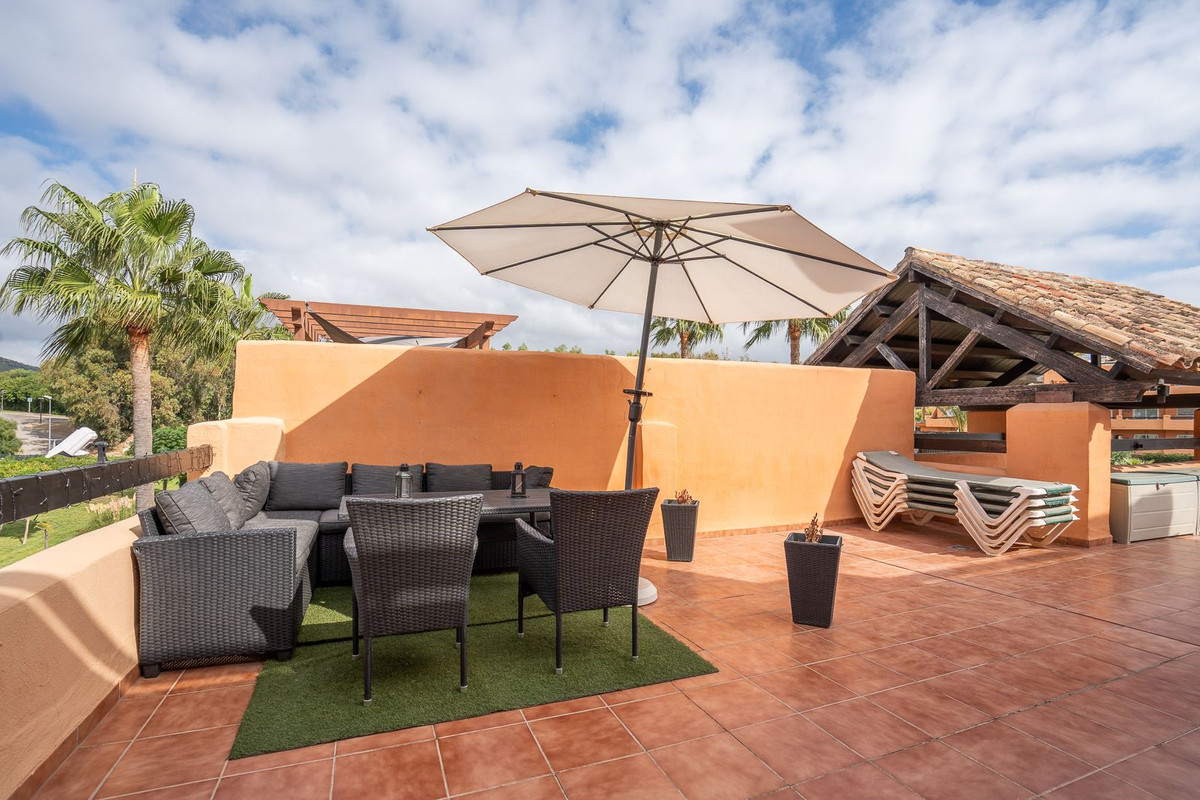 Penthouse te koop in Casares | 2 slaapkamers H5264215