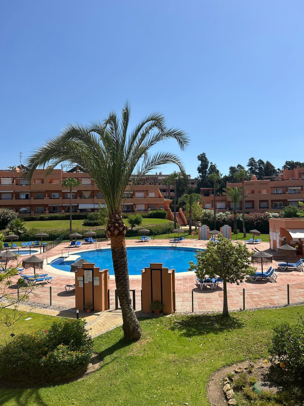 Penthouse te koop in Casares | 2 slaapkamers H5264215