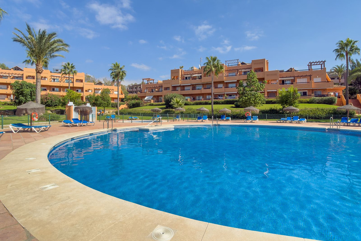 Penthouse te koop in Casares | 2 slaapkamers H5264215