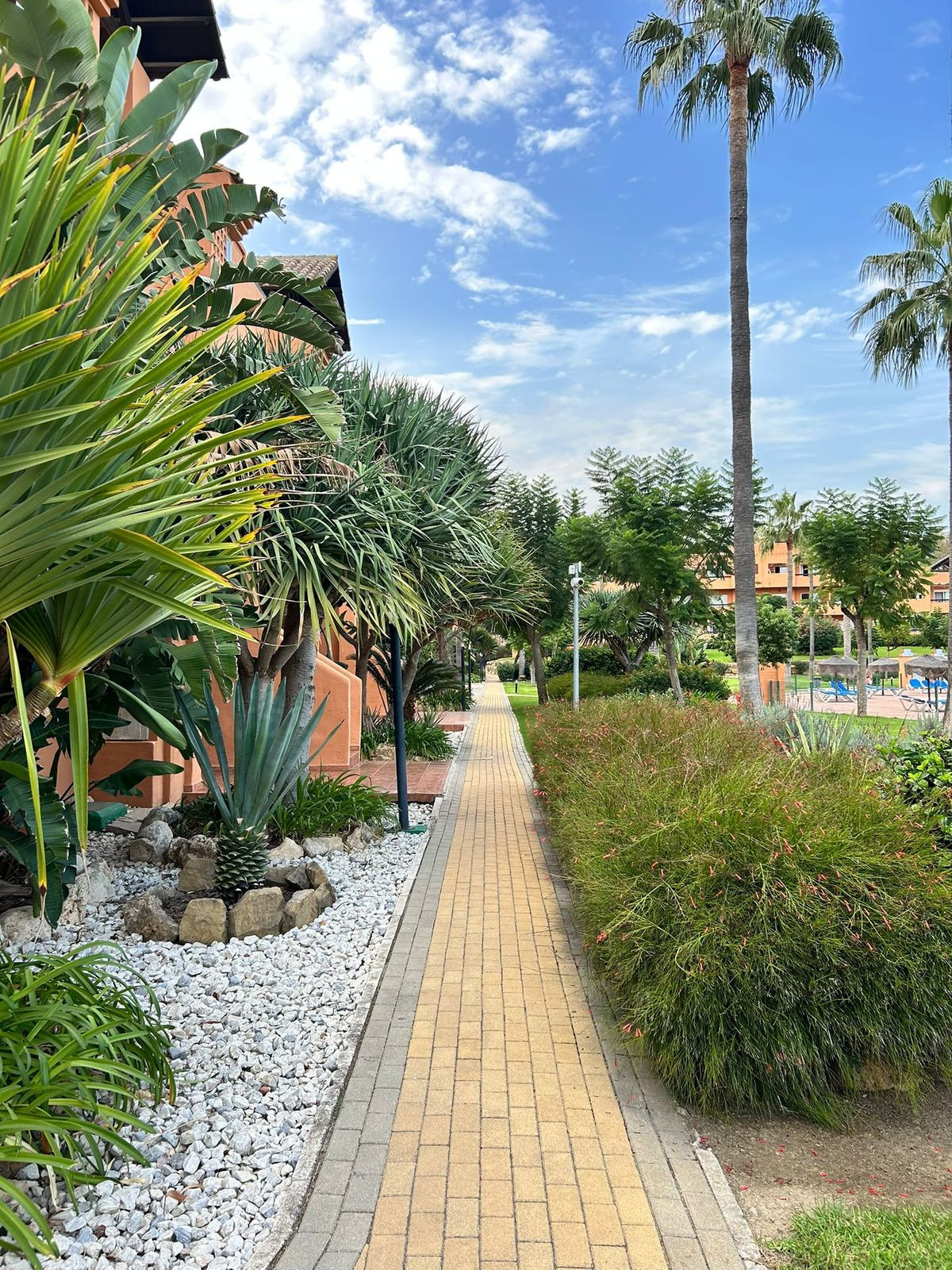 Penthouse te koop in Casares | 2 slaapkamers H5264215