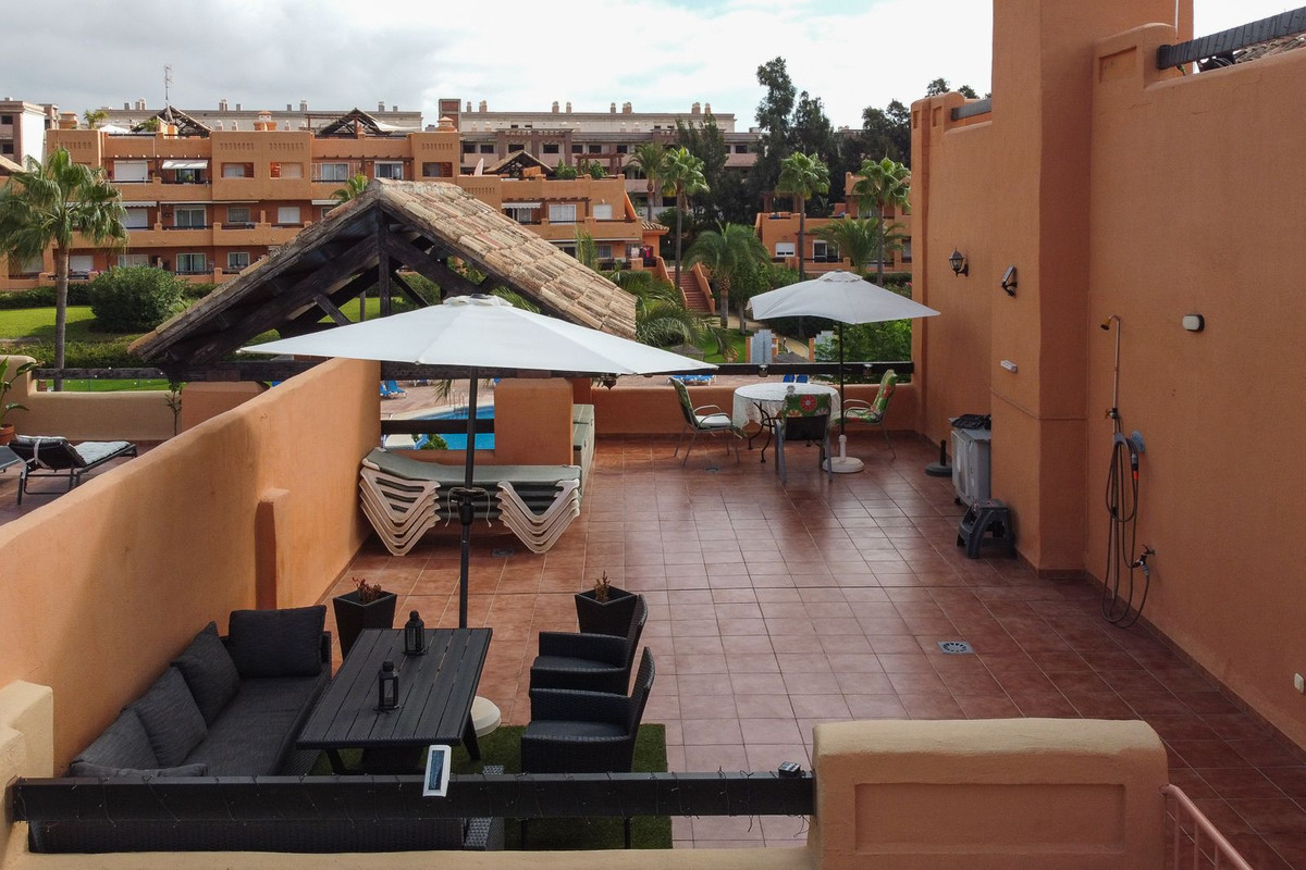 Penthouse te koop in Casares | 2 slaapkamers H5264215