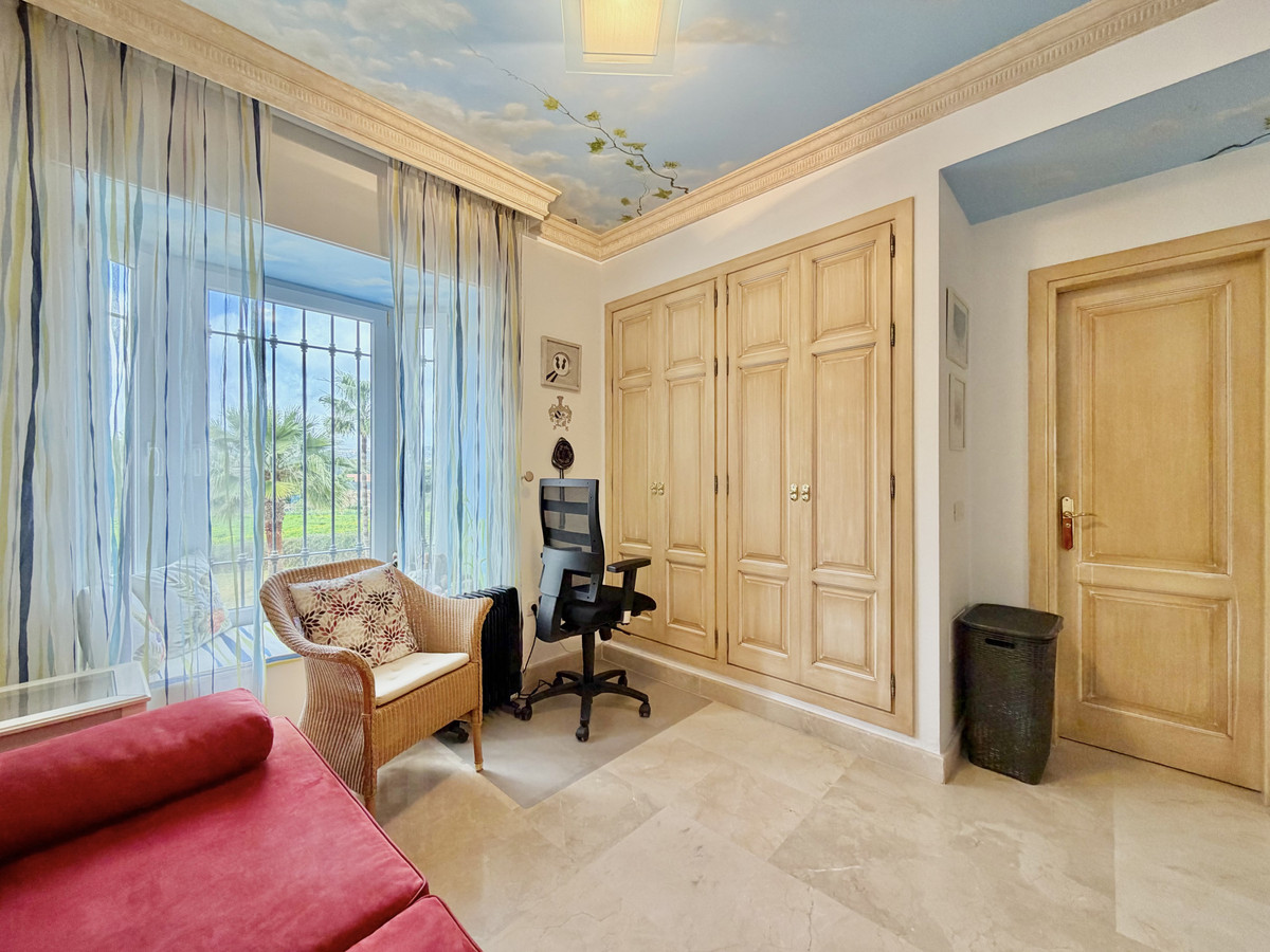 Appartement te koop in Casares | 2 slaapkamers H5300734