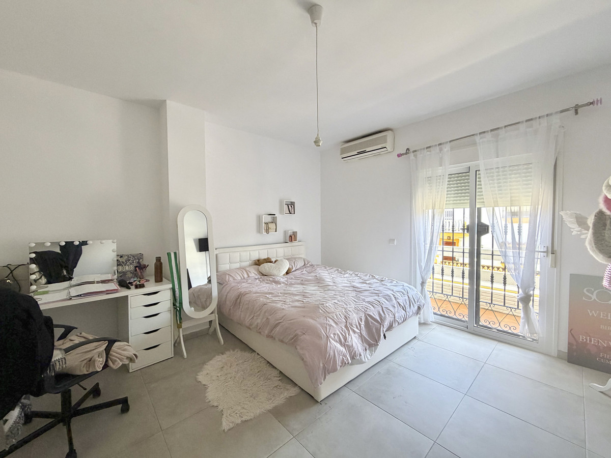 Huis te koop in Casares | 3 slaapkamers H5330863