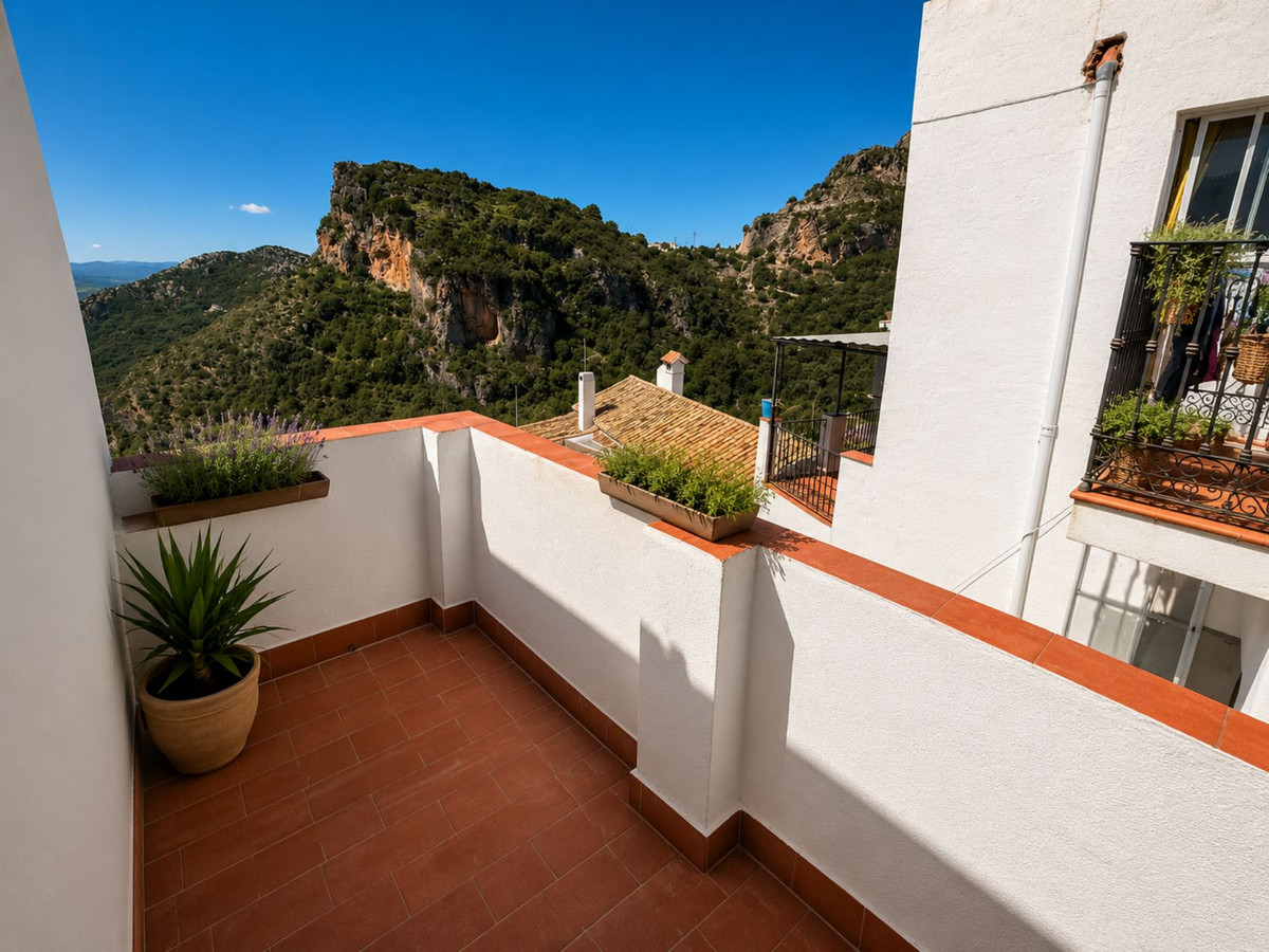Huis te koop in Casares | 3 slaapkamers H5378785