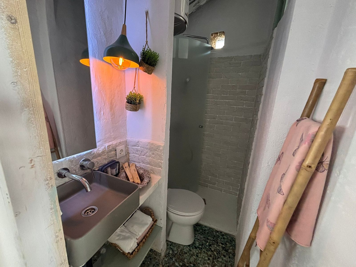 Huis te koop in Casares | 1 slaapkamers H5378899