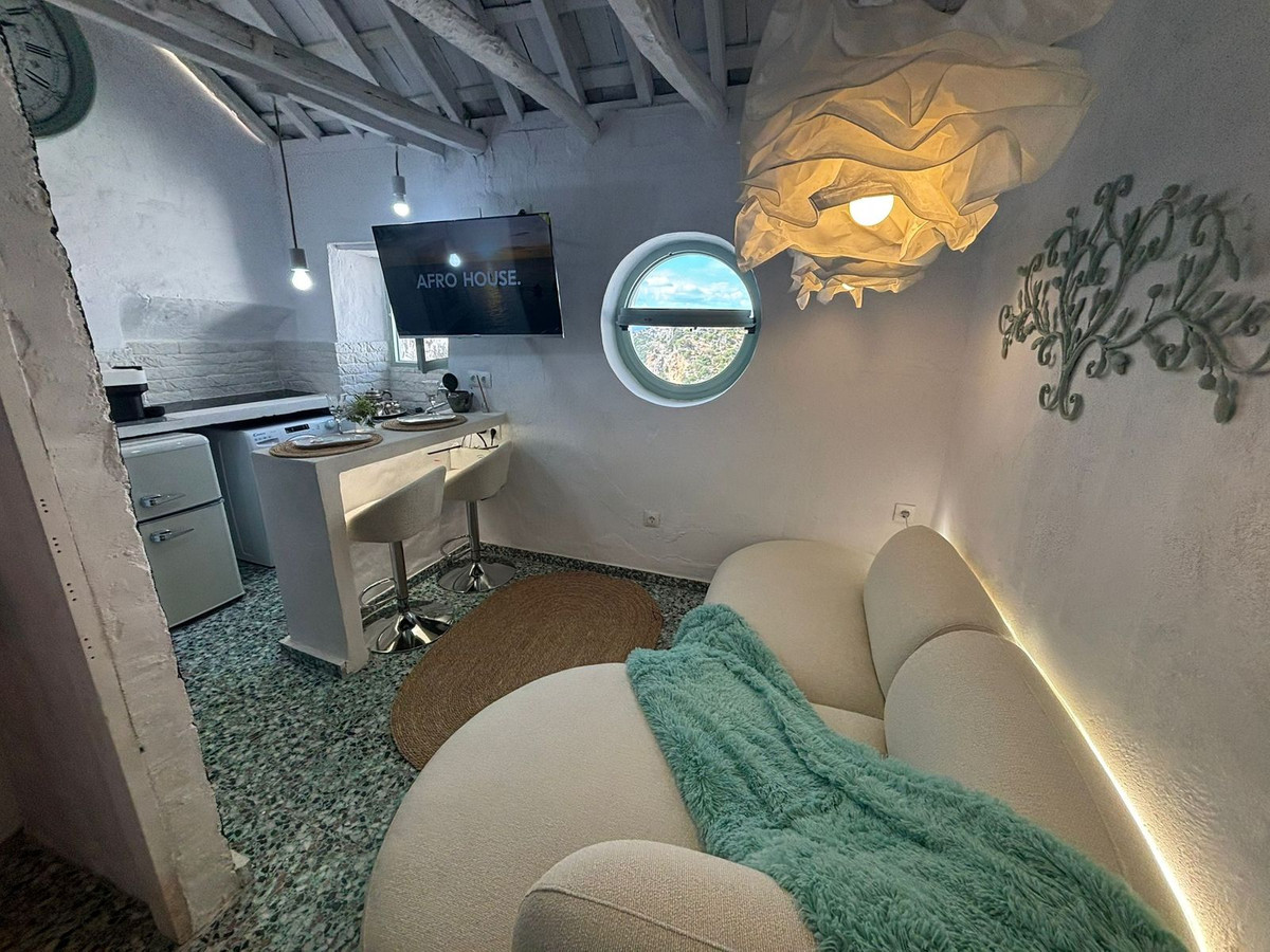 Huis te koop in Casares | 1 slaapkamers H5378899