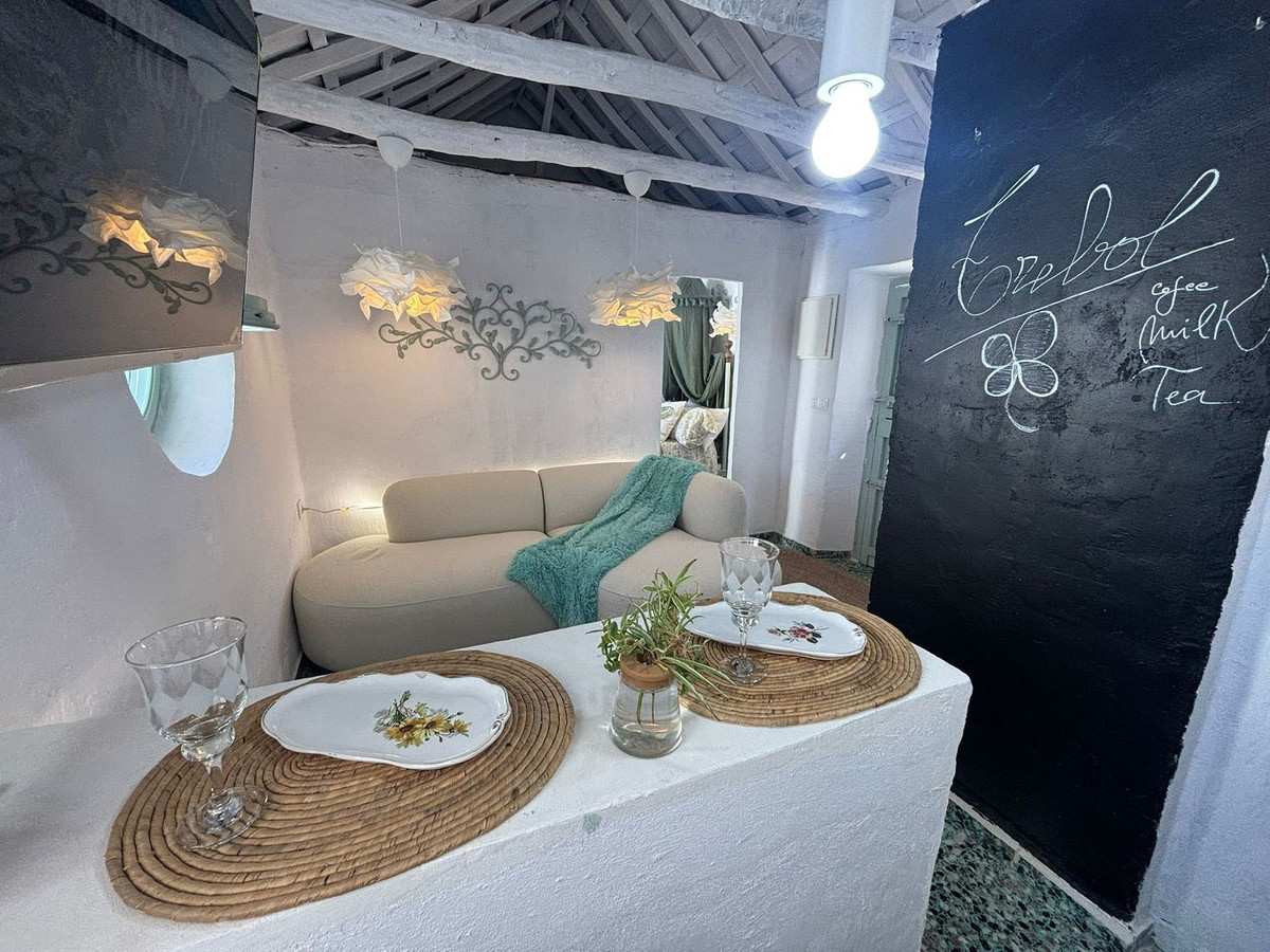 Huis te koop in Casares | 1 slaapkamers H5378899