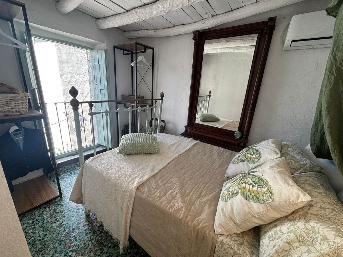 Huis te koop in Casares | 1 slaapkamers H5378899
