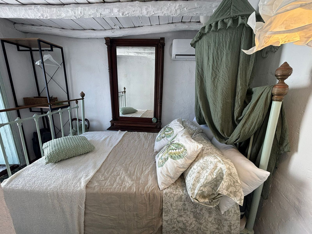 Huis te koop in Casares | 1 slaapkamers H5378899