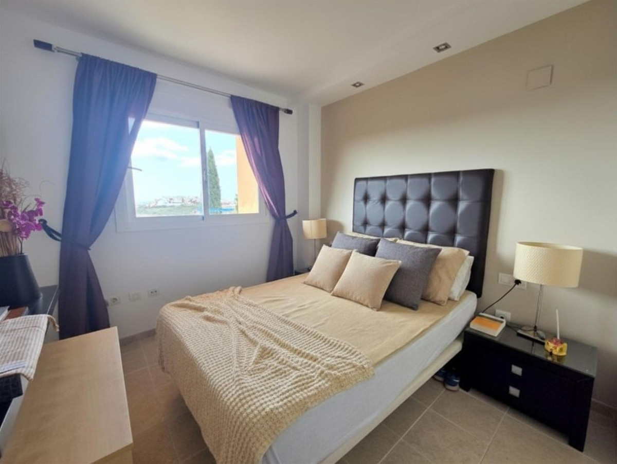 Appartement te koop in Casares | 2 slaapkamers H5386828
