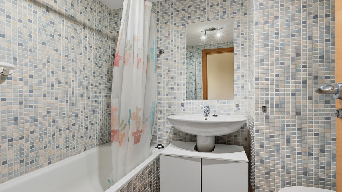 Huis te koop in Casares | 2 slaapkamers H5391265