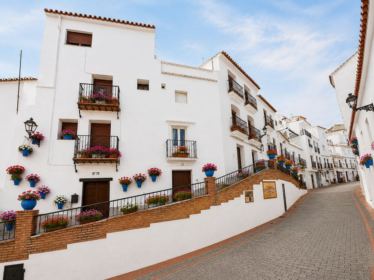 Huis te koop in Casares | 2 slaapkamers H5393023