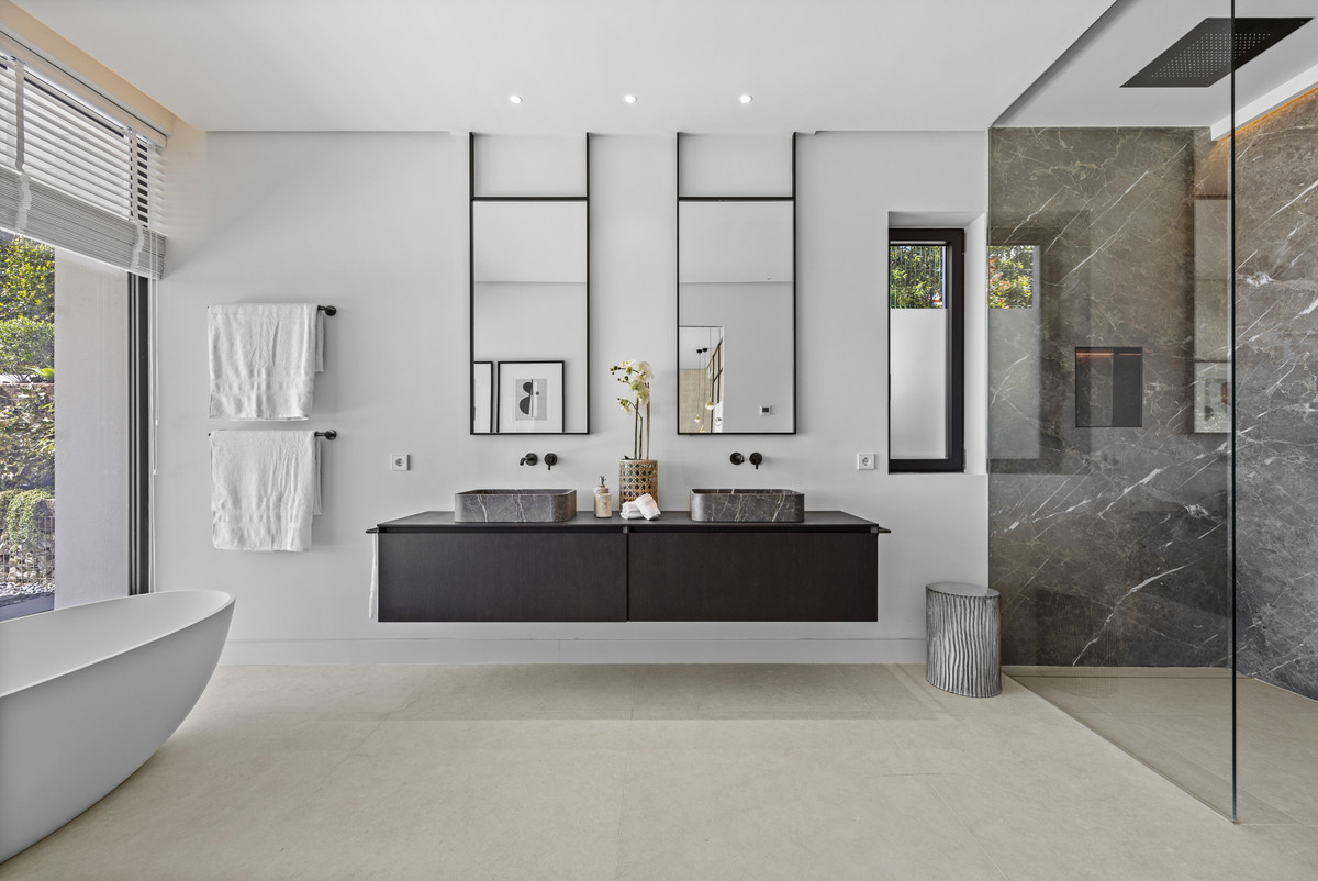 Huis te koop in Casares | 4 slaapkamers H5393617