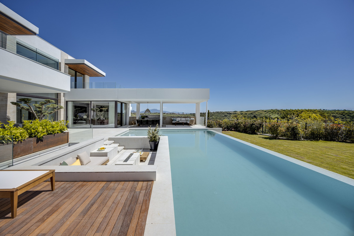 Huis te koop in Casares | 4 slaapkamers H5393617