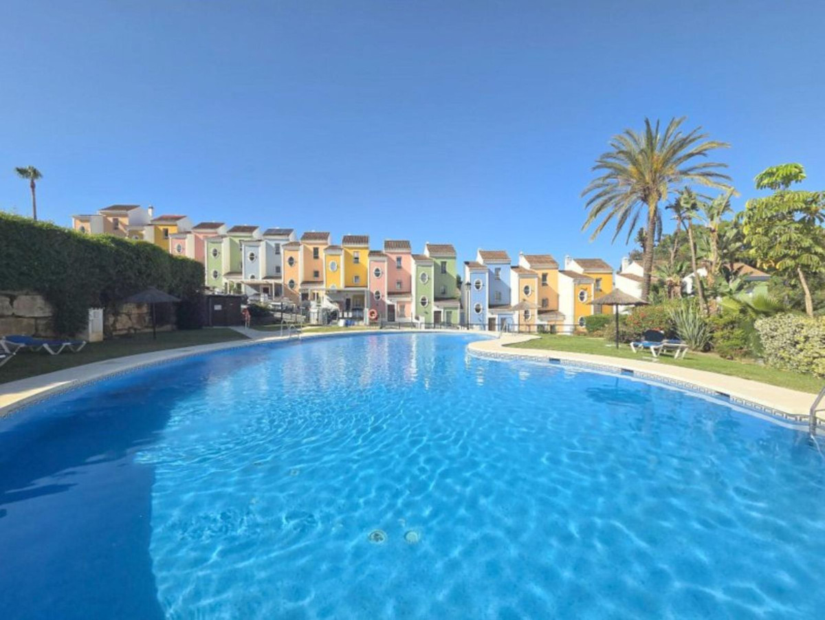 Huis te koop in Casares | 3 slaapkamers H5394304