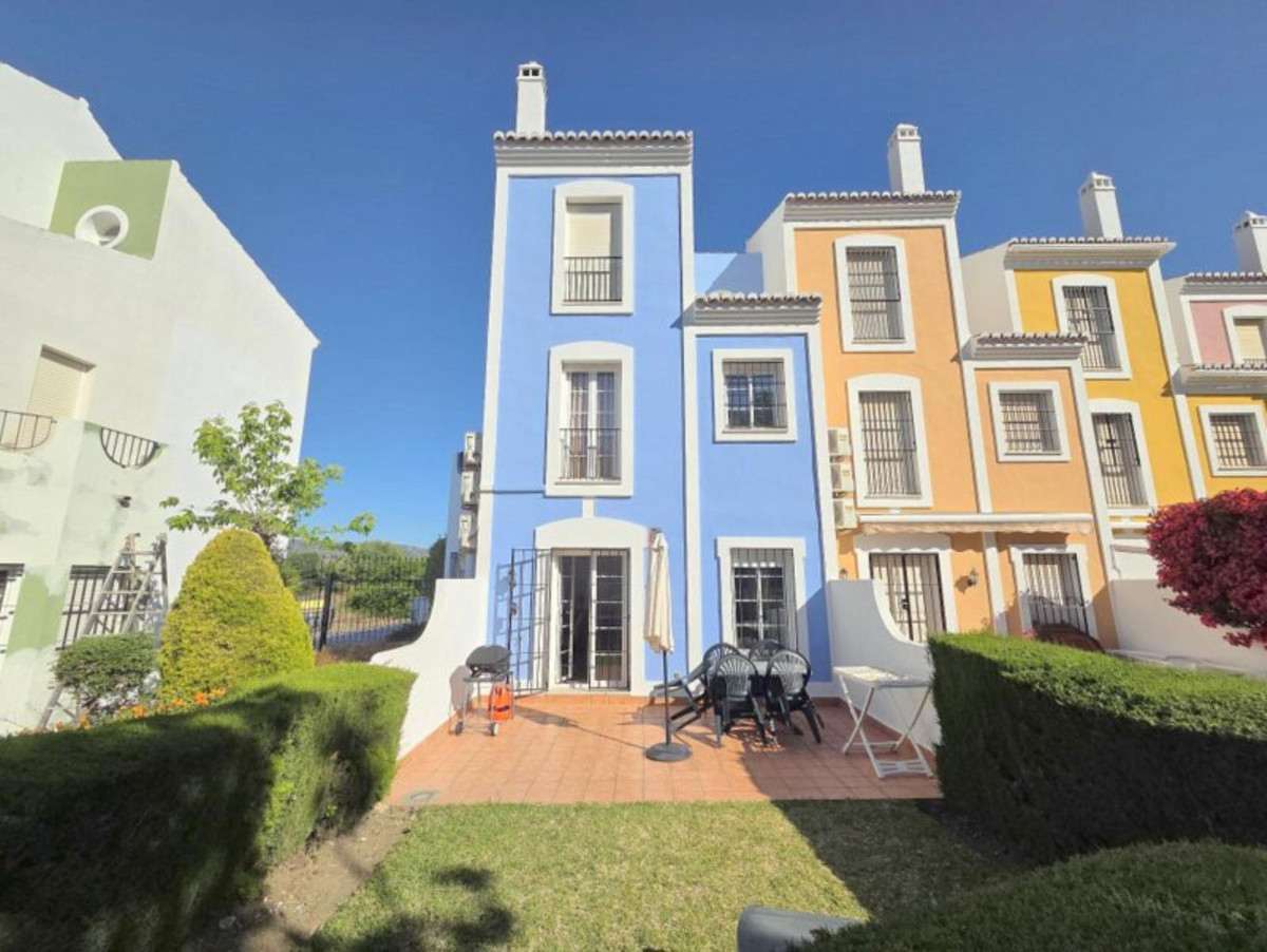 Huis te koop in Casares | 3 slaapkamers H5394304
