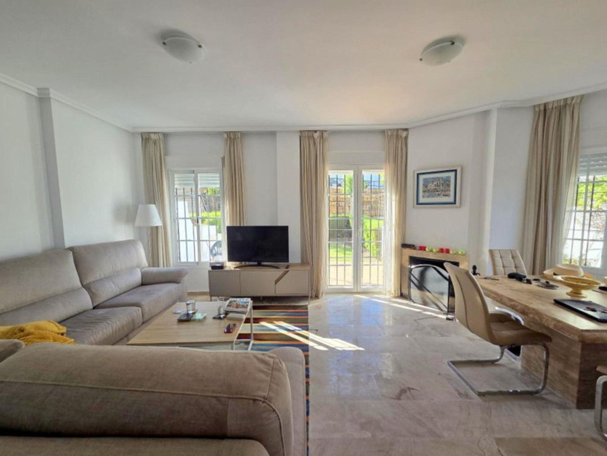 Huis te koop in Casares | 3 slaapkamers H5394304