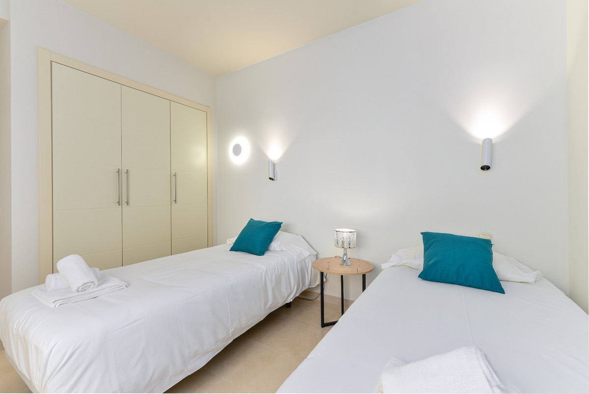 Huis te koop in Casares | 2 slaapkamers H5401417