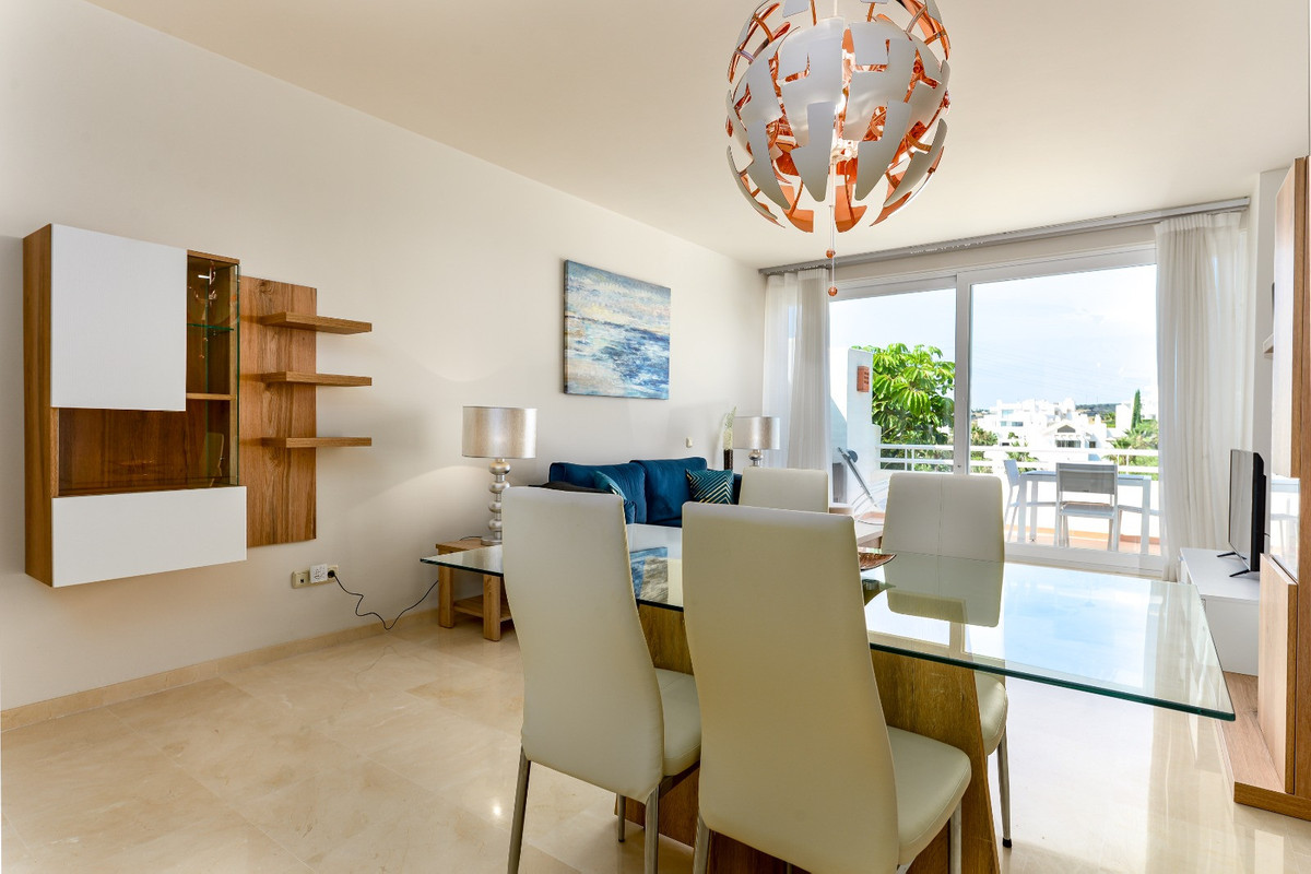 Huis te koop in Casares | 2 slaapkamers H5401417