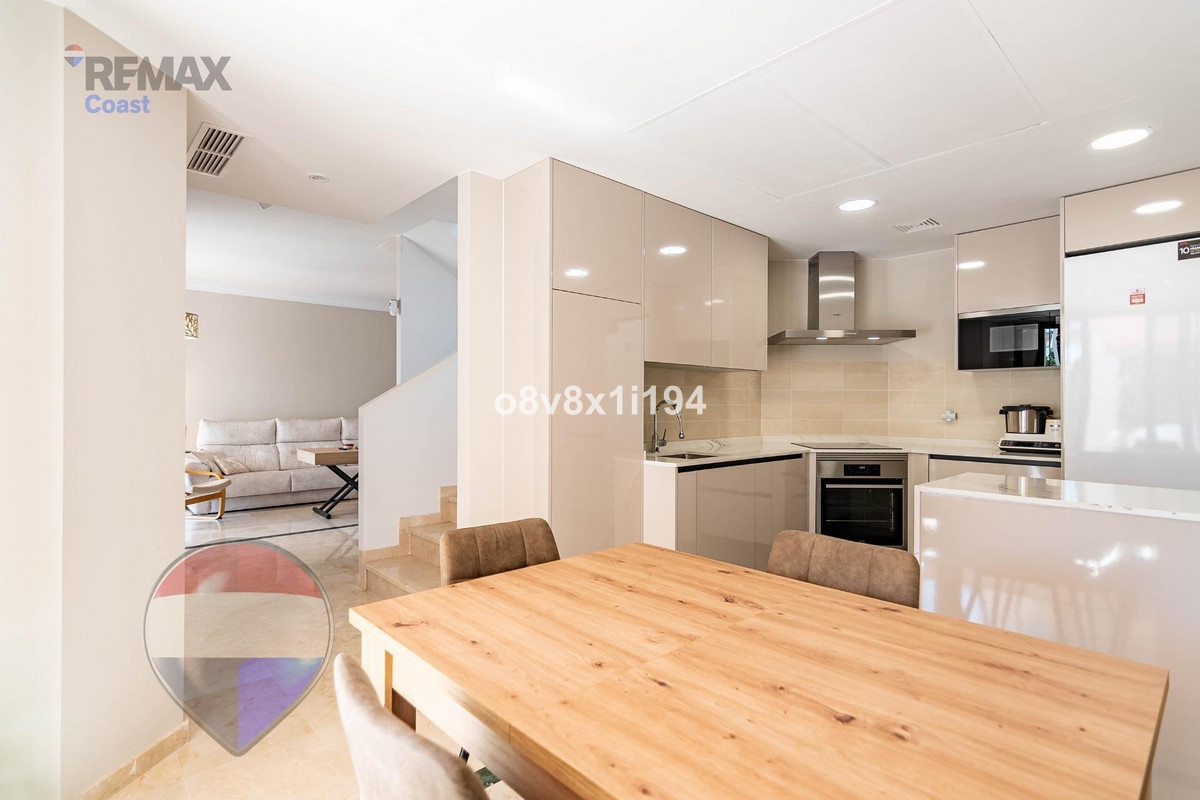 Huis te koop in Casares | 4 slaapkamers H5407441